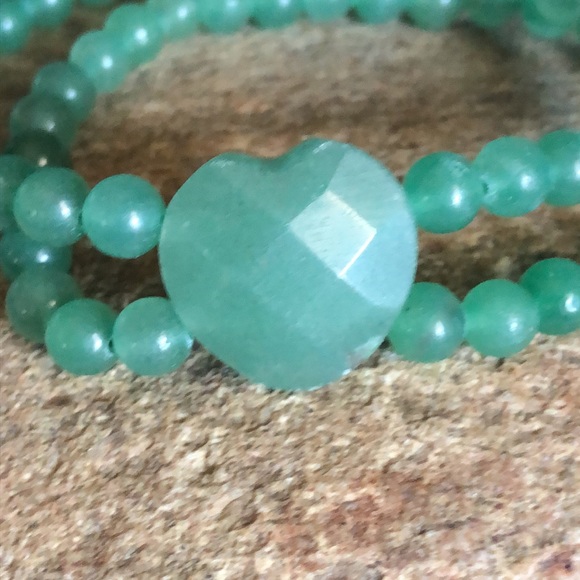 NWT AVENTURINE GEMSTONE BRACELET - Picture 3 of 5
